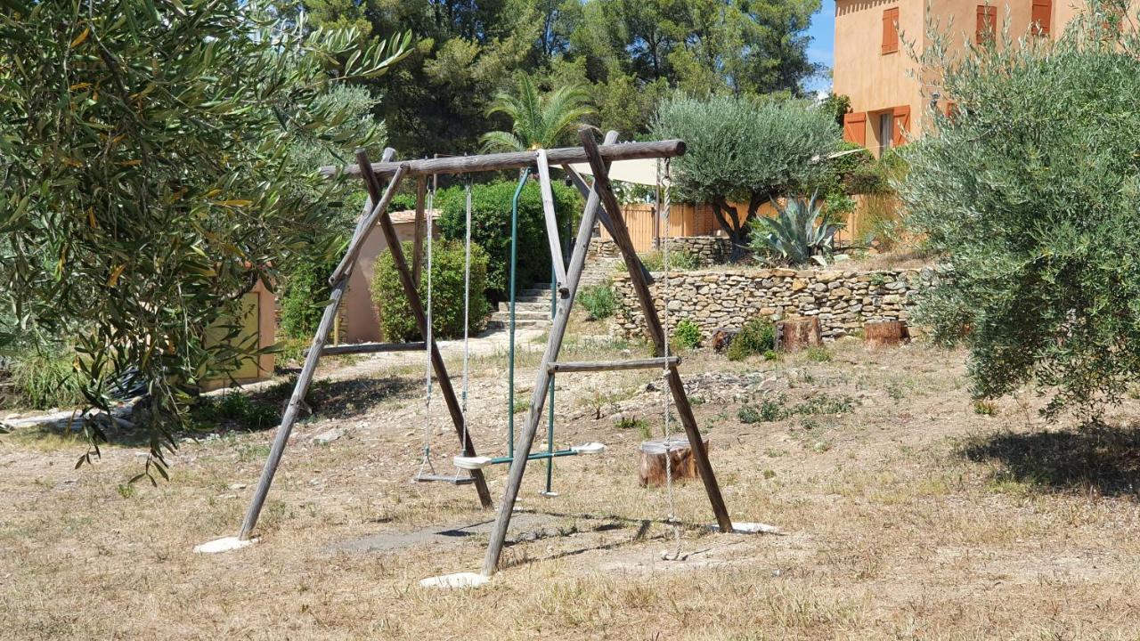 Villa Terres Du Baguier Ceyreste Exterior foto